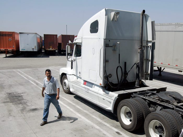 transportation broker